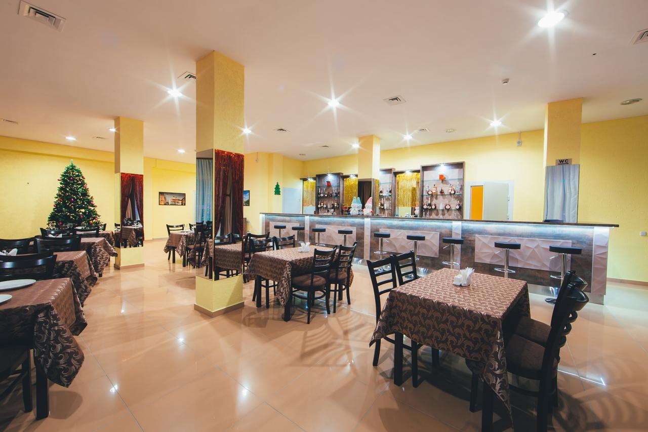 Sunhotel Astravyets Exterior photo