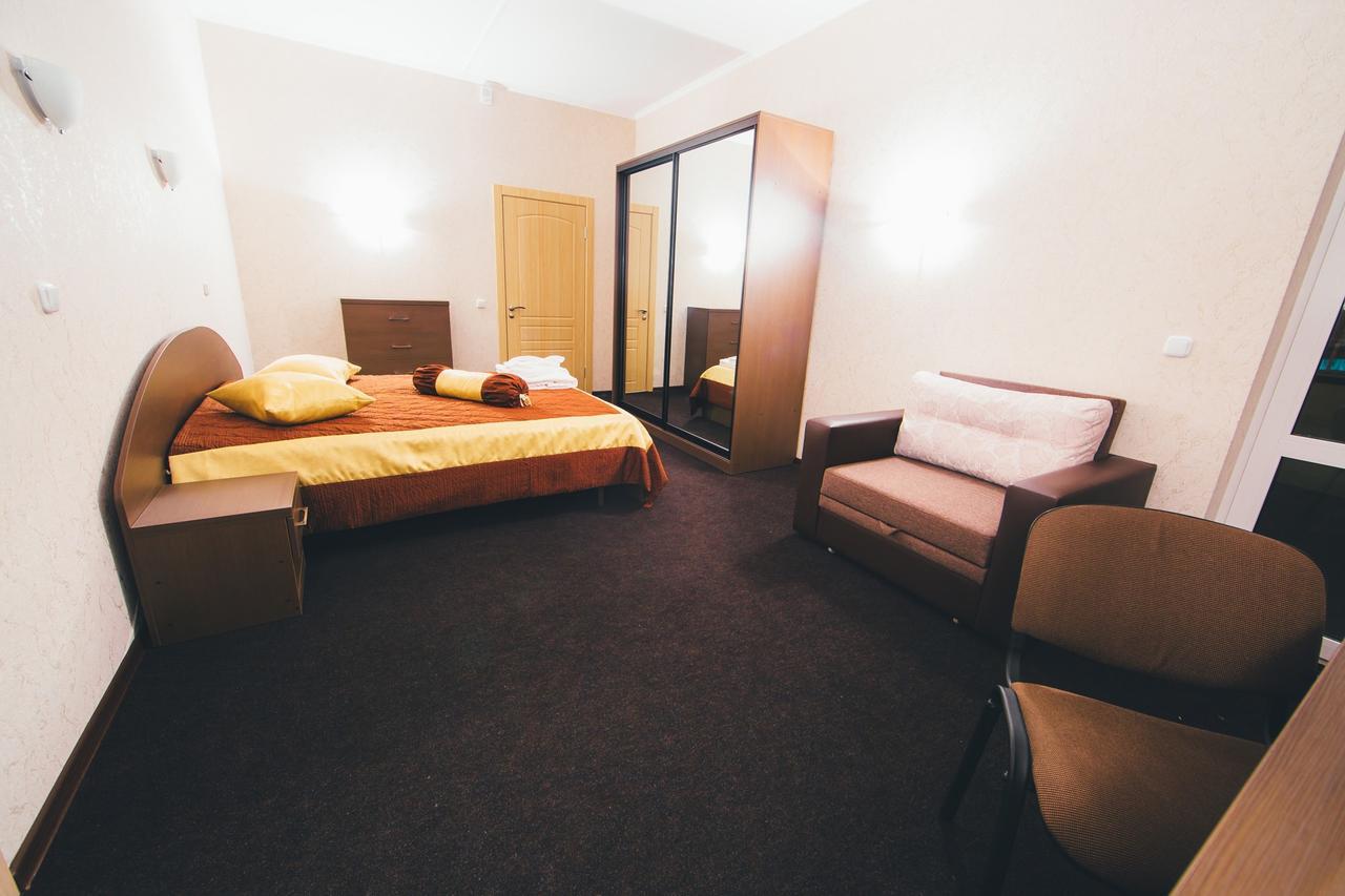 Sunhotel Astravyets Exterior photo