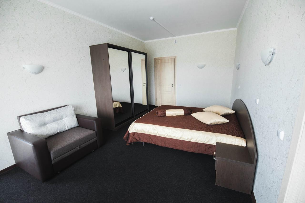 Sunhotel Astravyets Exterior photo